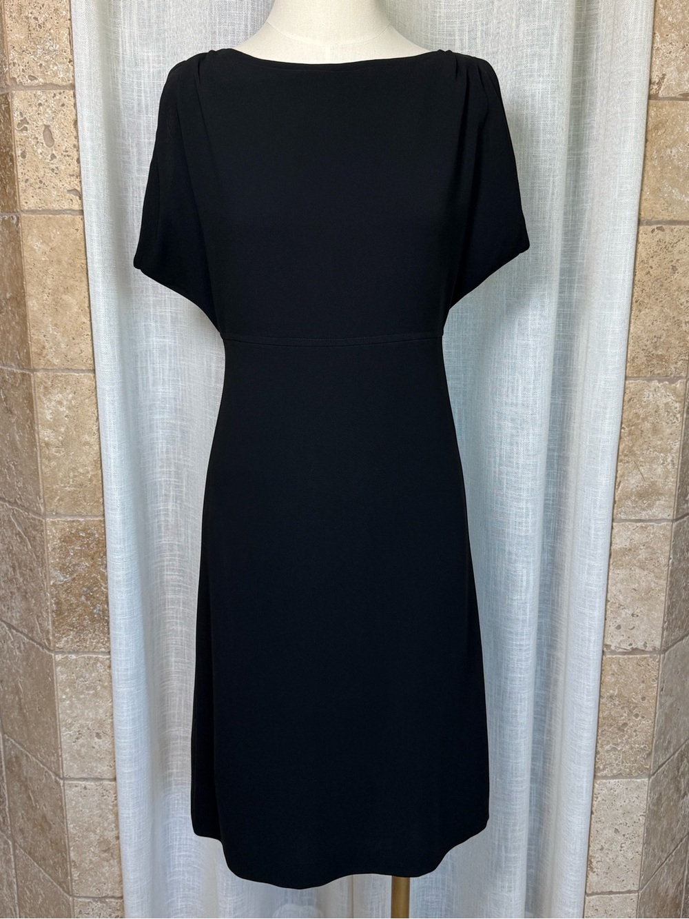 Max Mara Black Sleeveless Dress- Full Back Zip - Size 6 (US) Made in Italy